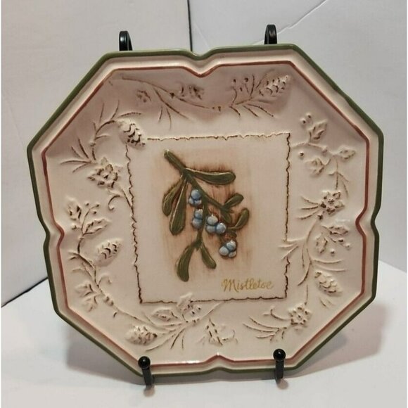 Vtg MWW Market Embossed Square Christmas Flowers Plates Set of 4 - Picture 4 of 11